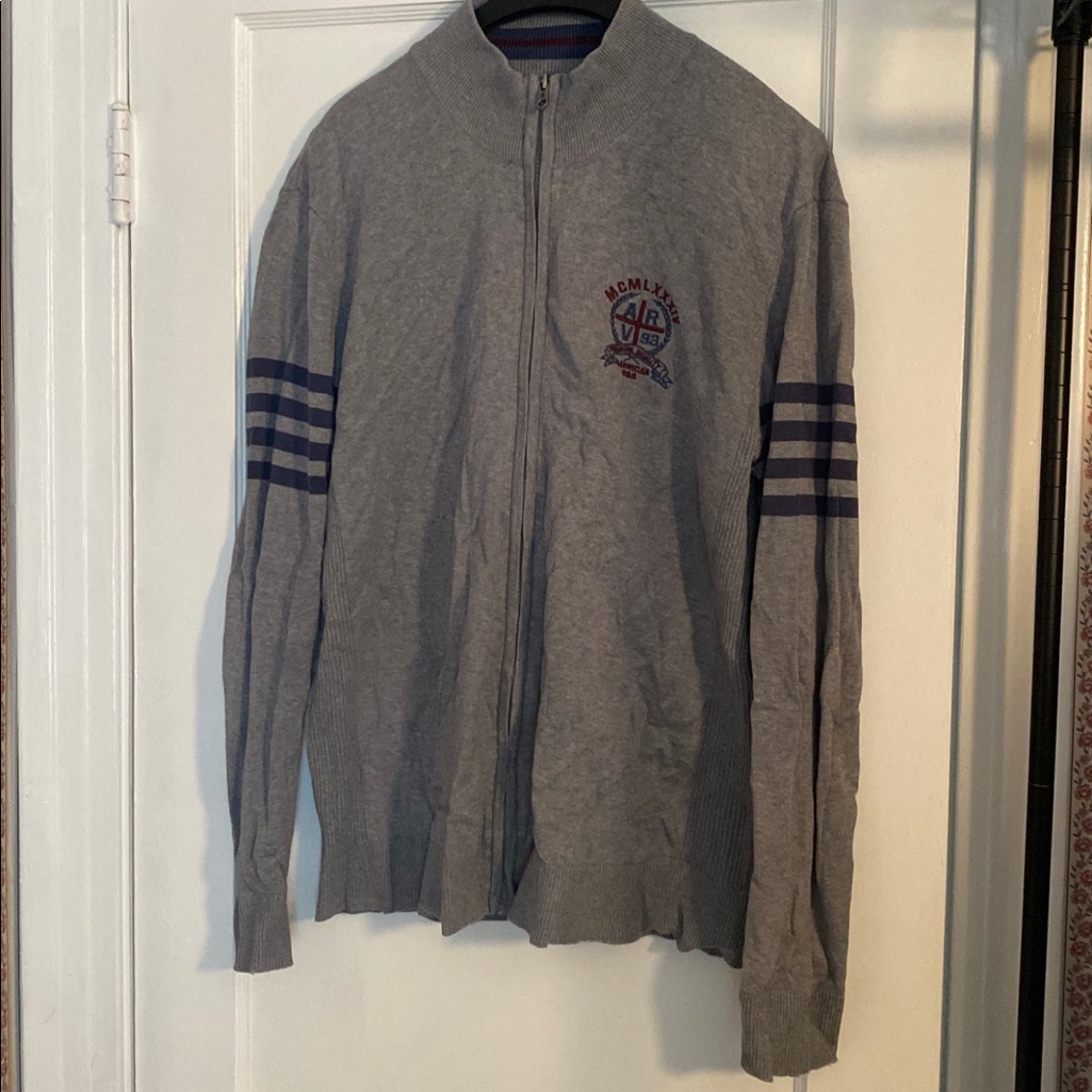 Nice Zip Up